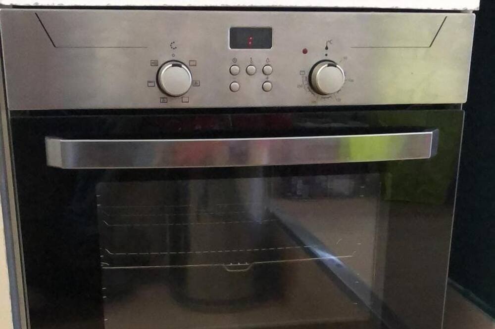 Photo of Kitchen in Lens