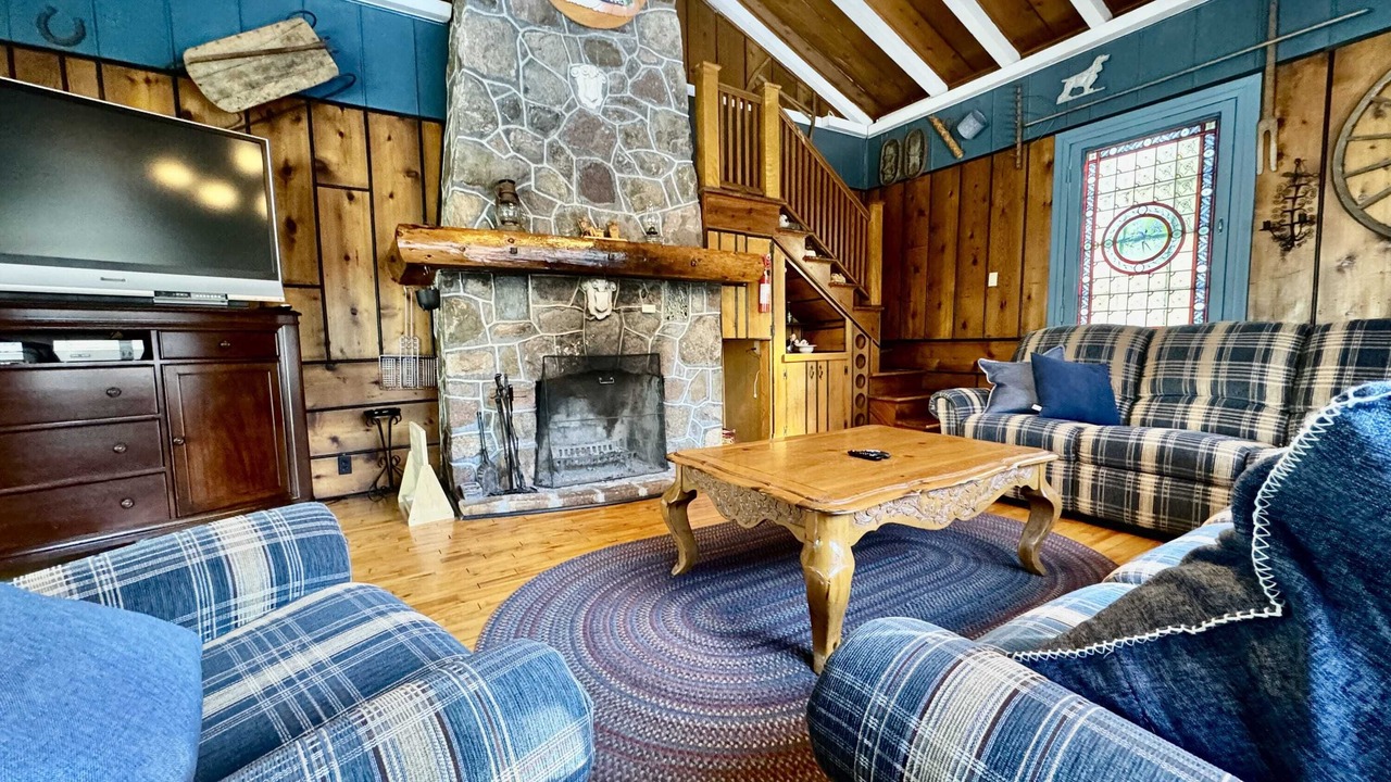 Photo of Livingroom in Sainte-Agathe-des-Monts