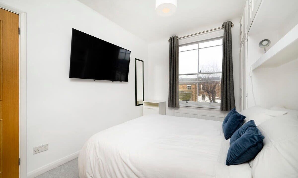 Photo of Others in Belsize Park