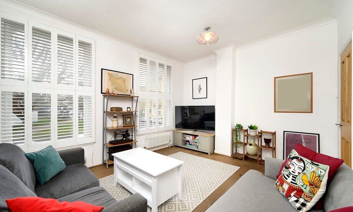 Photo of Others in Belsize Park