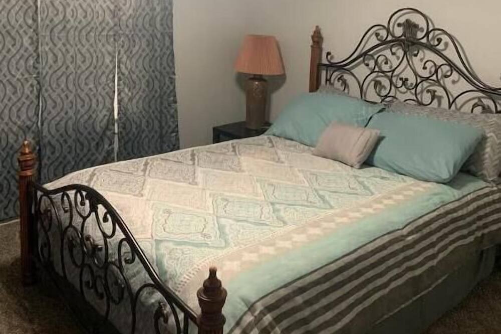 Photo of Bedroom in Loganville