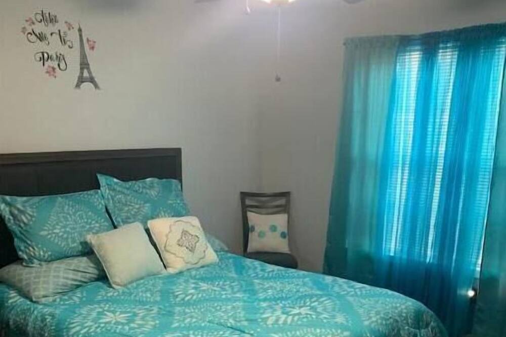 Photo of Bedroom in Loganville