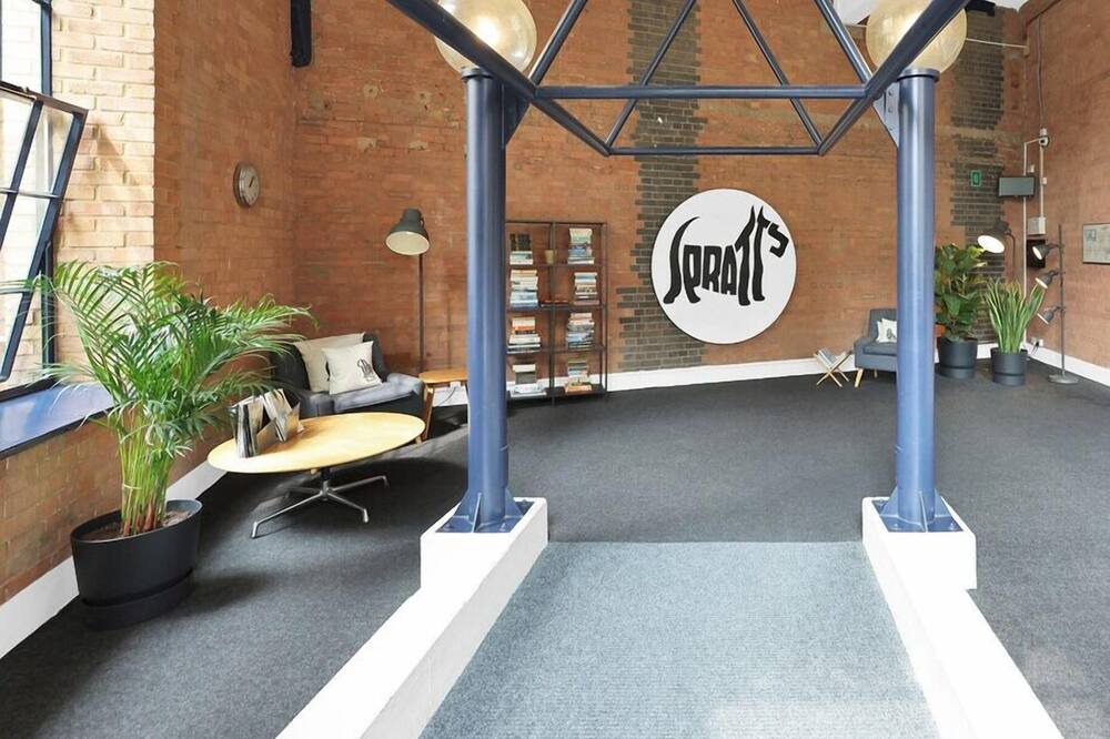 Photo of Outdoor in Bromley South