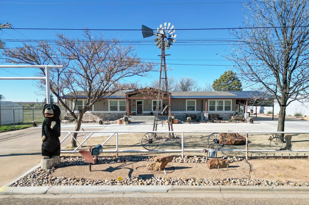 Photo of Outdoor in Shallowater