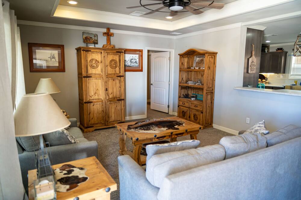 Photo of Livingroom in Shallowater