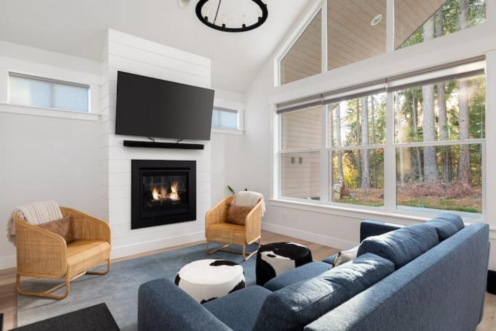 Photo of Livingroom in Roslyn