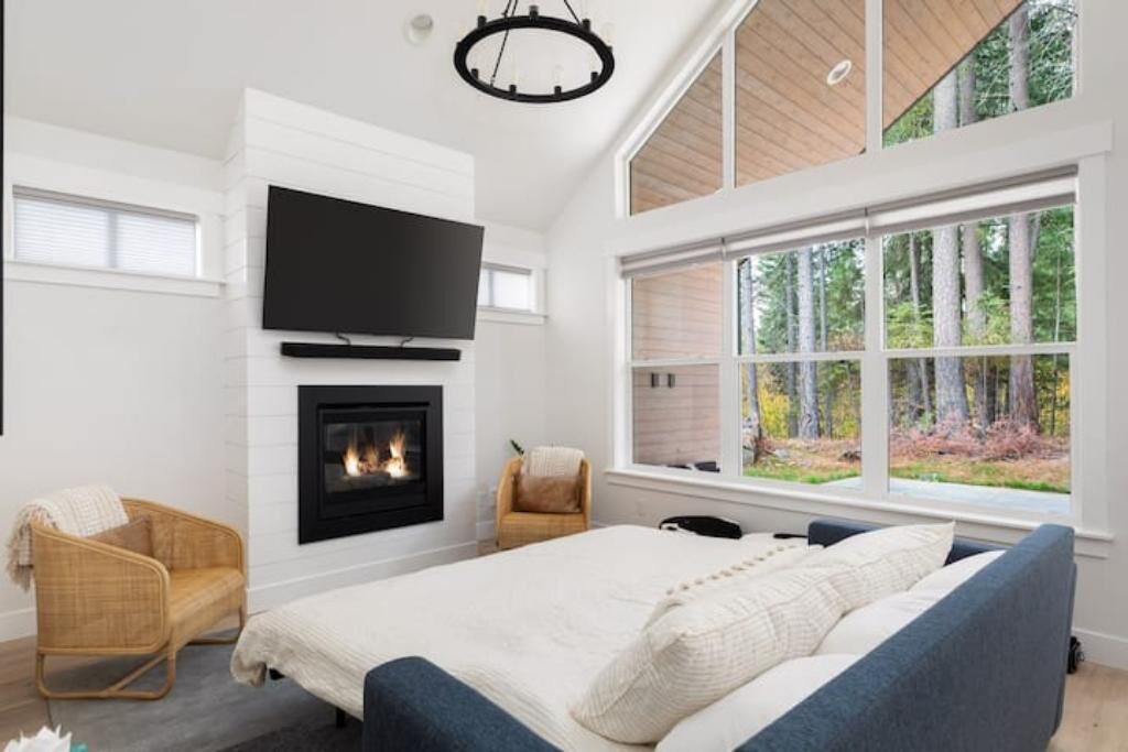 Photo of Livingroom in Roslyn