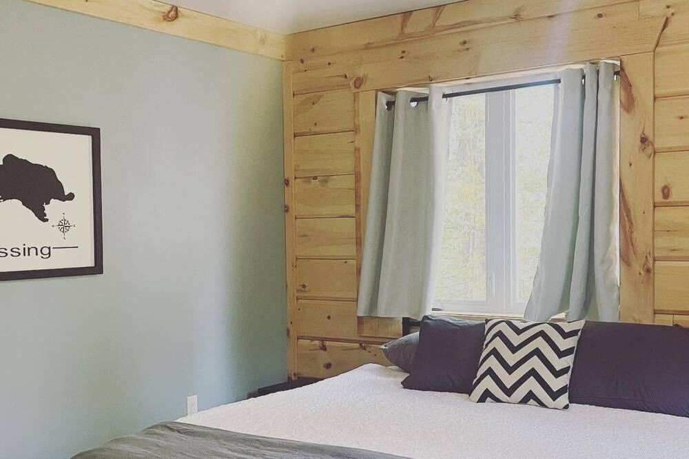Photo of Bedroom in Nipissing