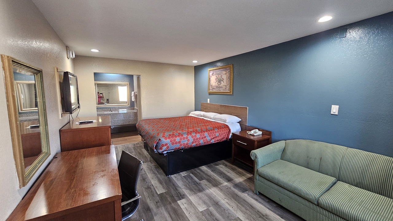 Photo of Bedroom in Jackson