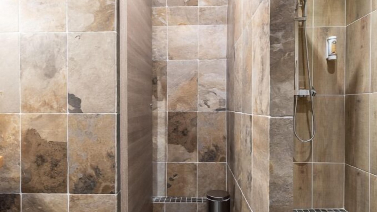 Photo of Others in Plantades