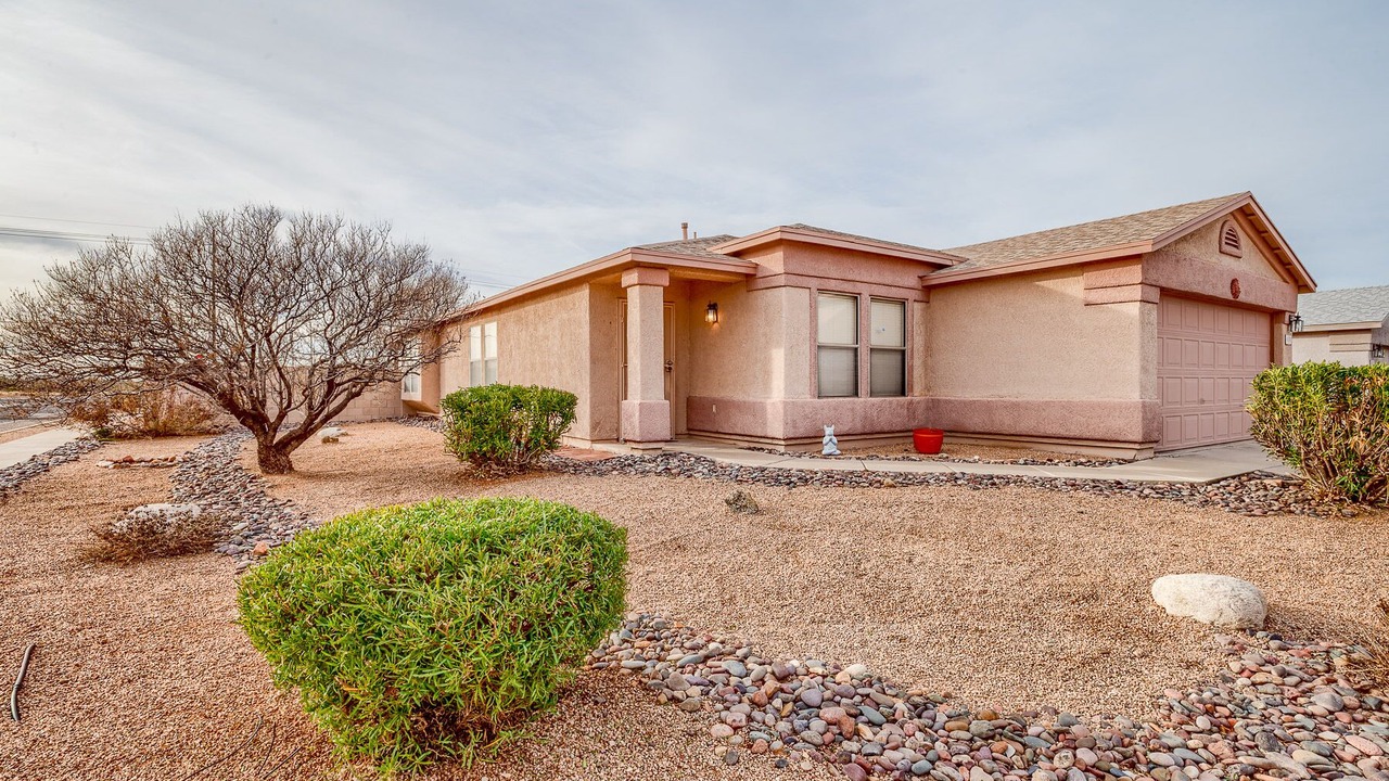 Photo of Outdoor in Coyote Corridor