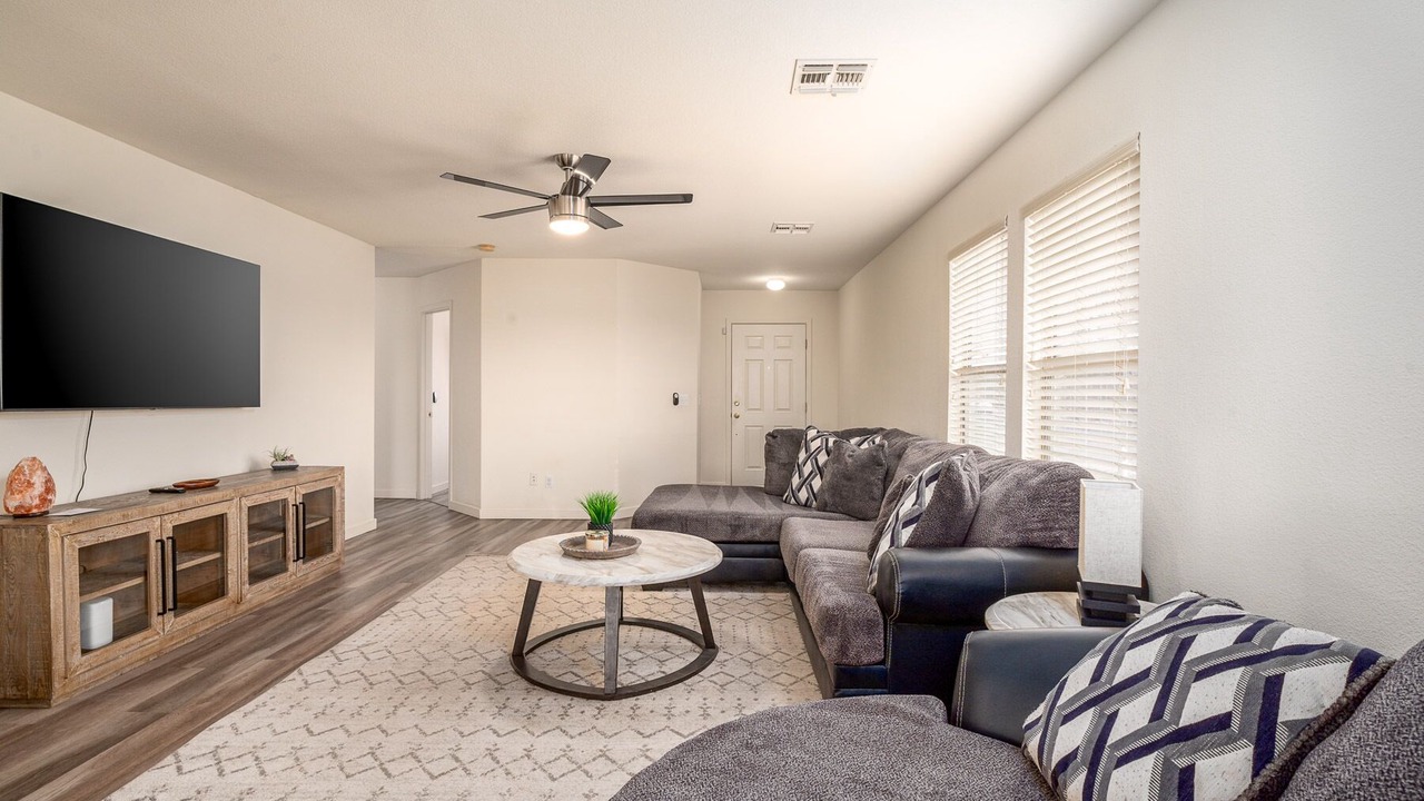 Photo of Livingroom in Coyote Corridor