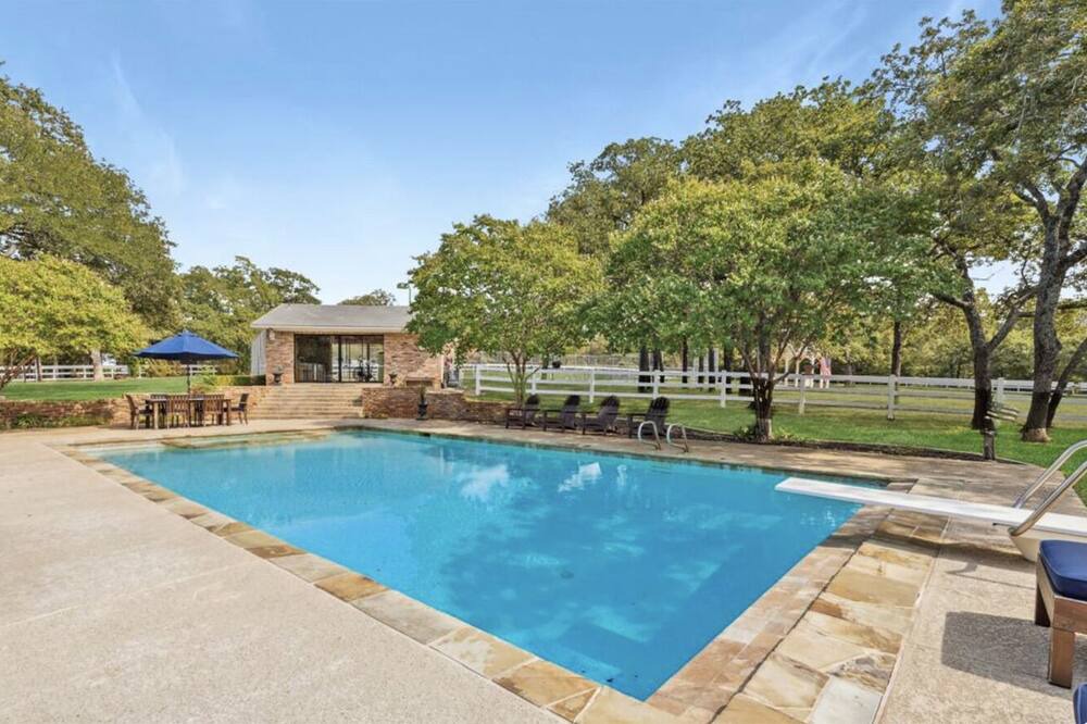 Photo of Outdoor in Bartonville