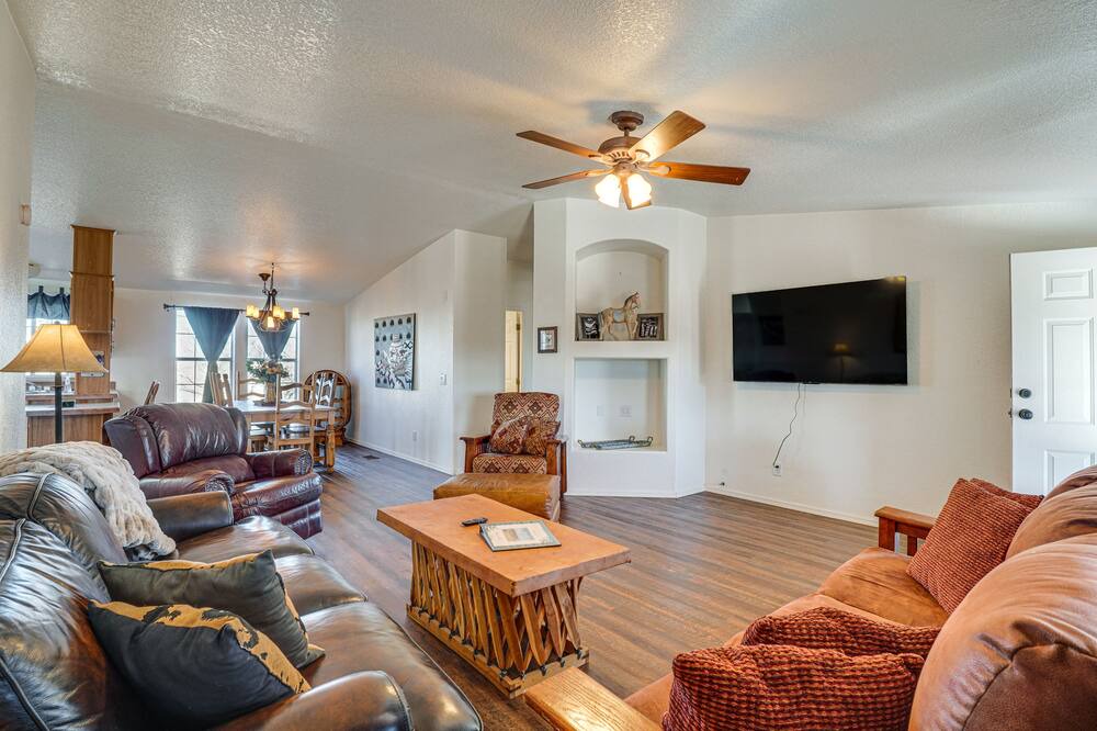 Photo of Livingroom in Vail
