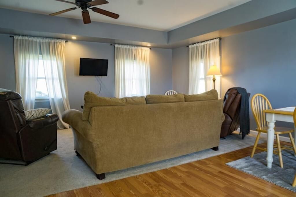 Photo of Livingroom in Mount Joy
