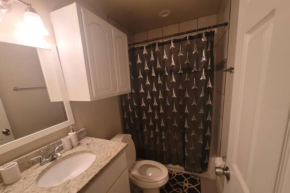 Photo of Bathroom in Fort Worth