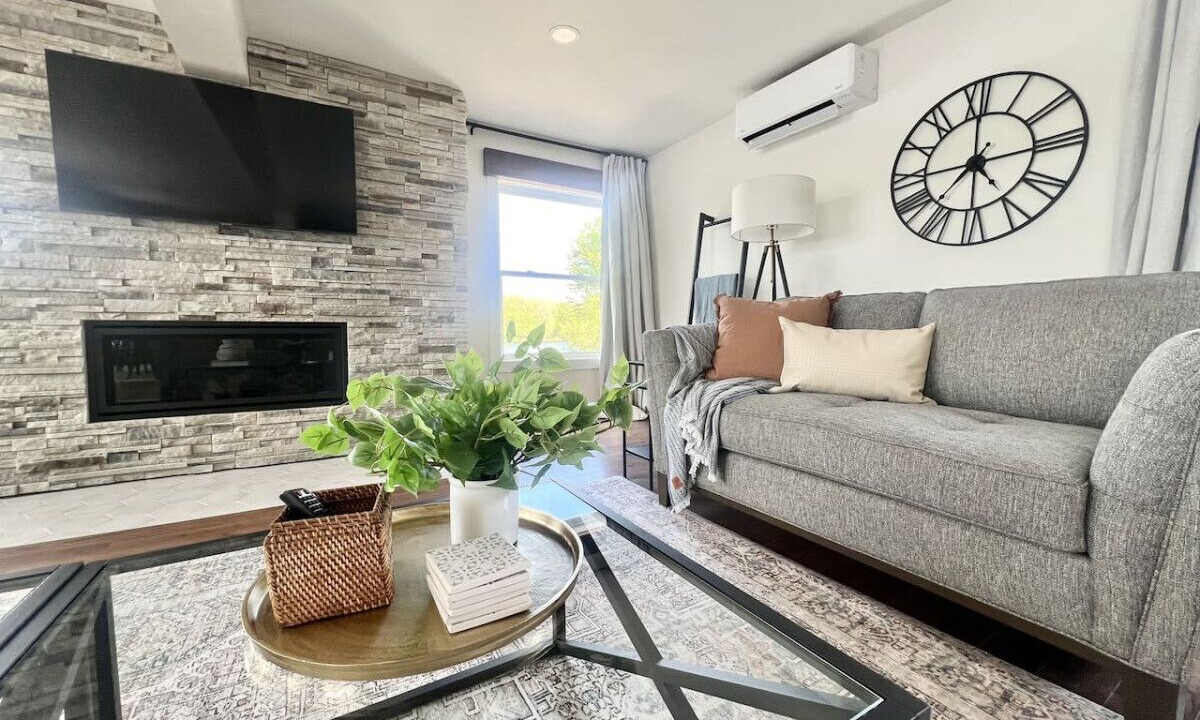Photo of Livingroom in Tully