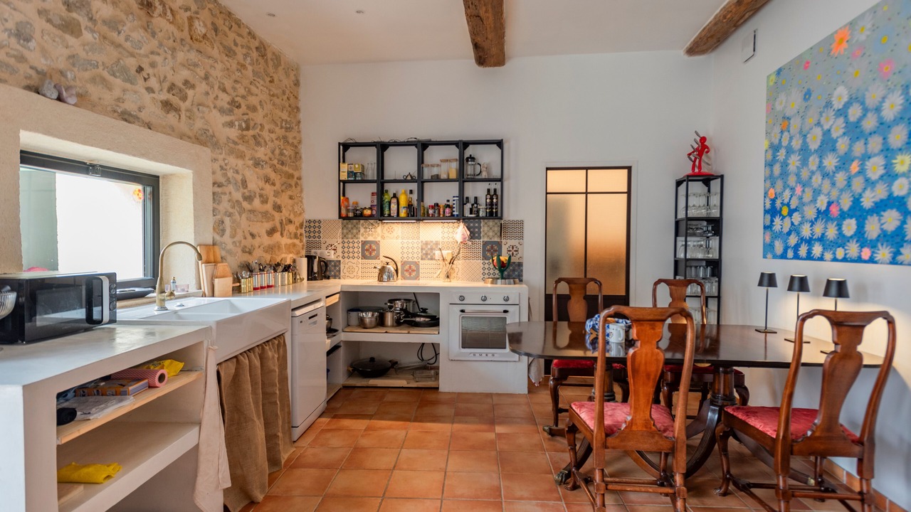 Photo of Kitchen in Ouveillan