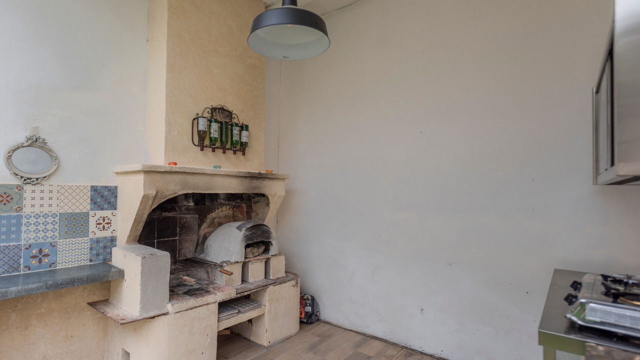 Photo of Kitchen in Ouveillan