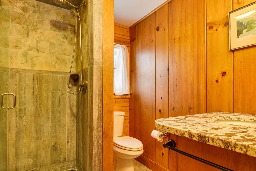 Photo of Bathroom in Weld