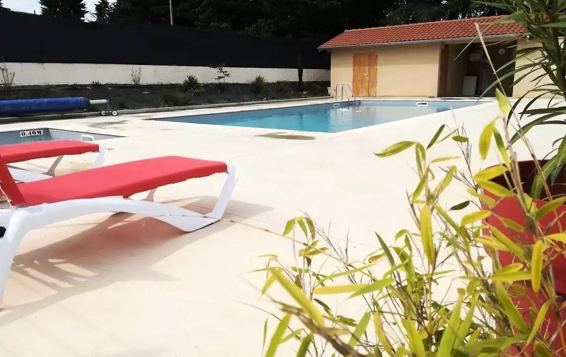 Photo of Outdoor in Saint-Bonnet-le-Chateau