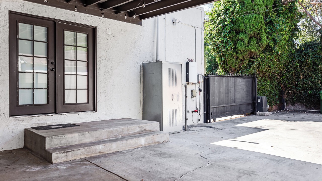 Photo of Outdoor in Mid City