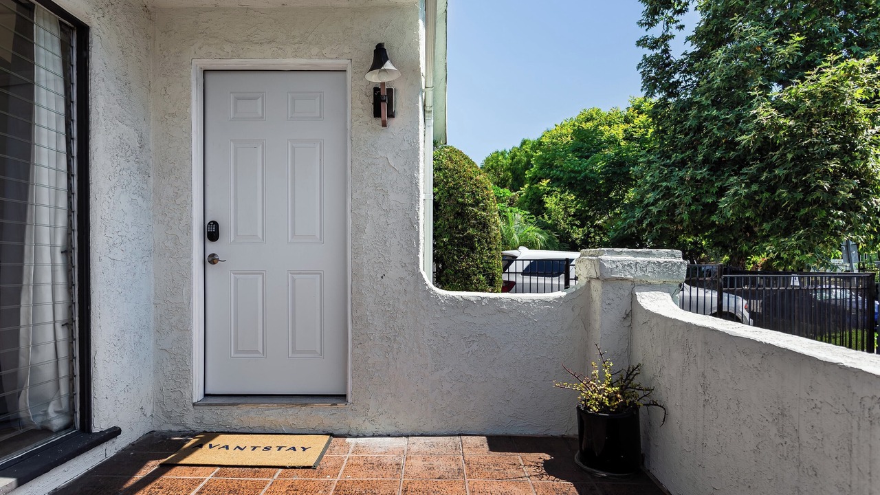 Photo of Outdoor in Mid City