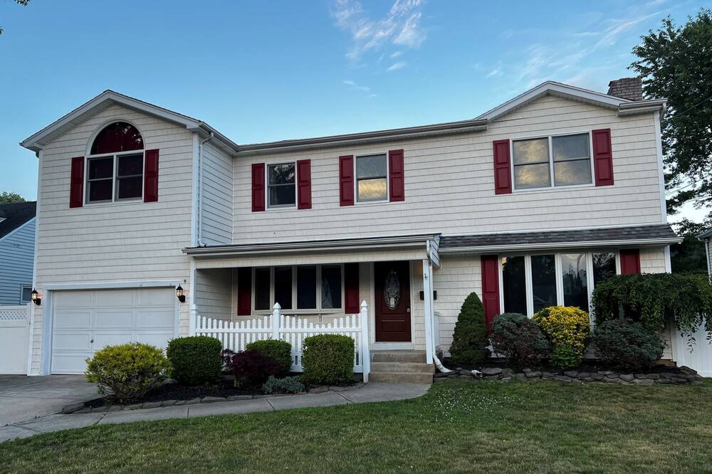 Photo of Others in Massapequa Park