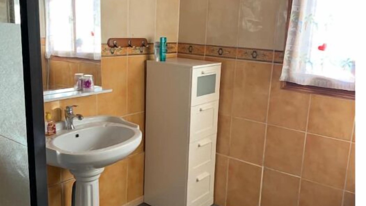 Photo of Bathroom in Le Kremlin-Bicetre