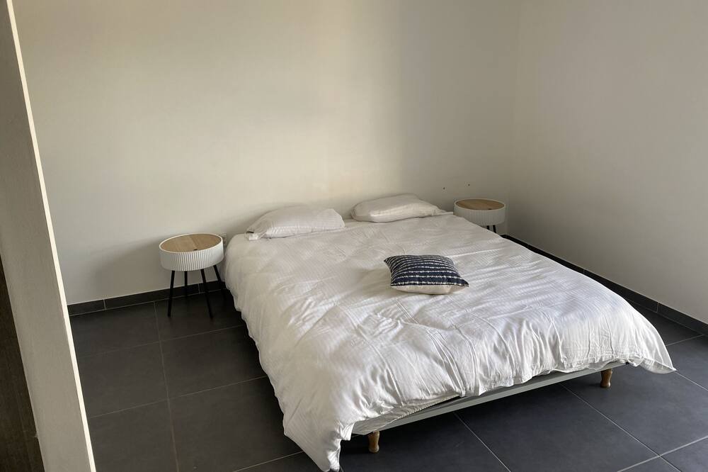 Photo of Bedroom in Le Cailar