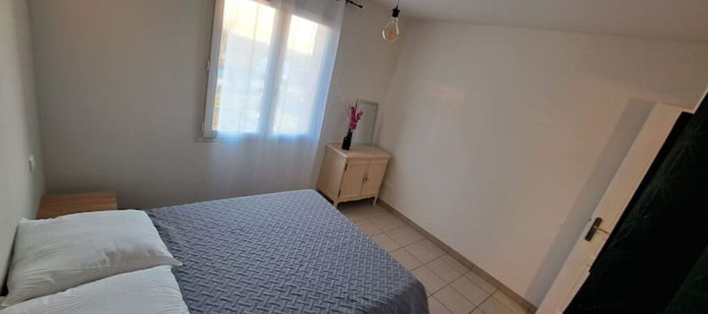 Photo of Others in Artonne