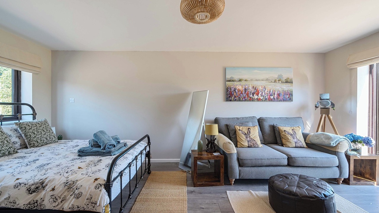 Photo of Others in Culmstock