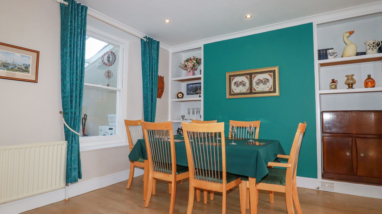 Photo of Others in Par