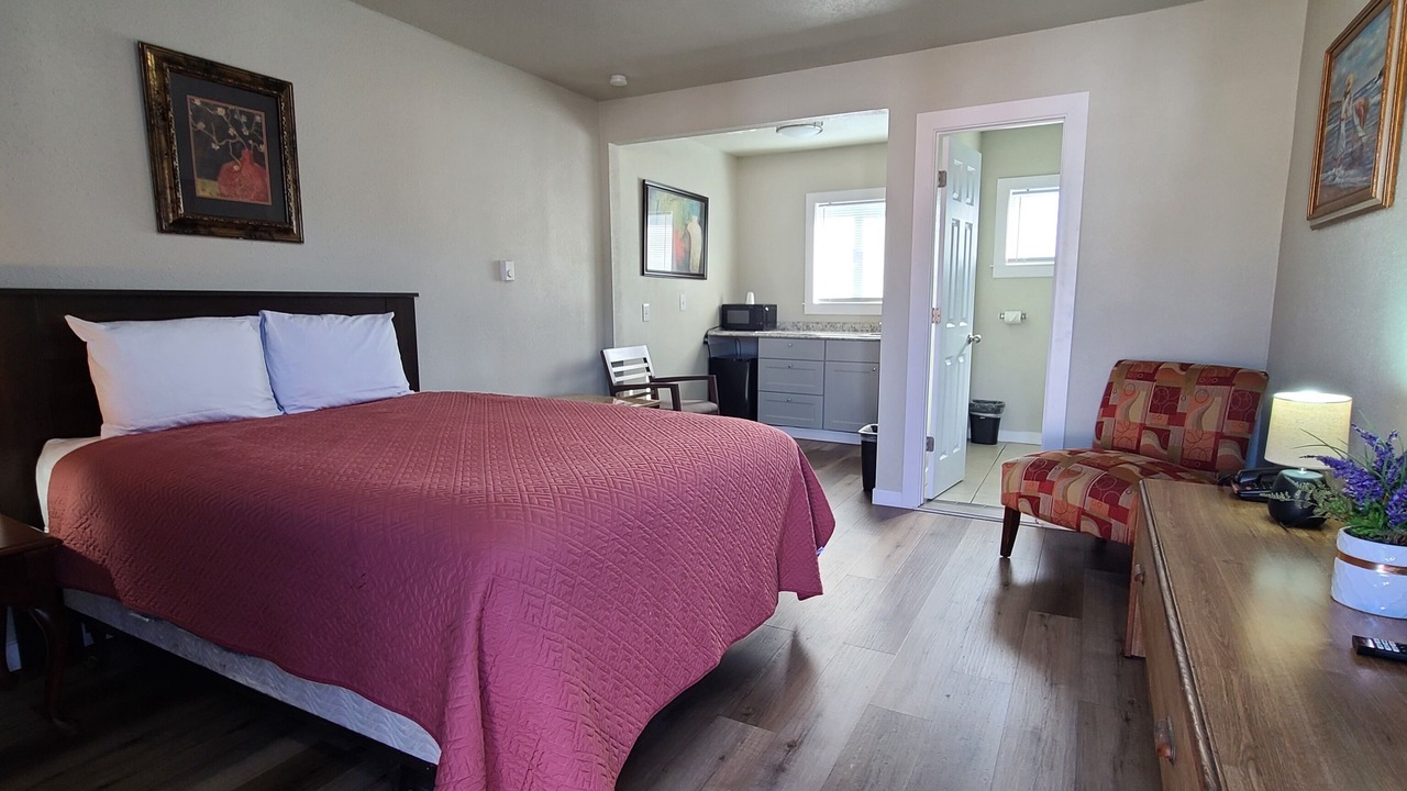 Photo of Bedroom in Bitter Lake
