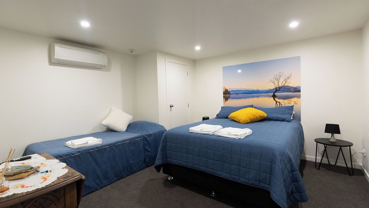 Photo of Bedroom in Oakura
