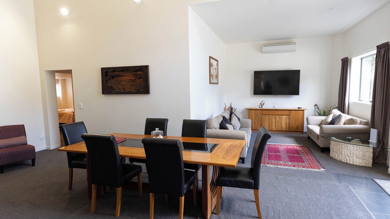 Photo of Livingroom in Oakura