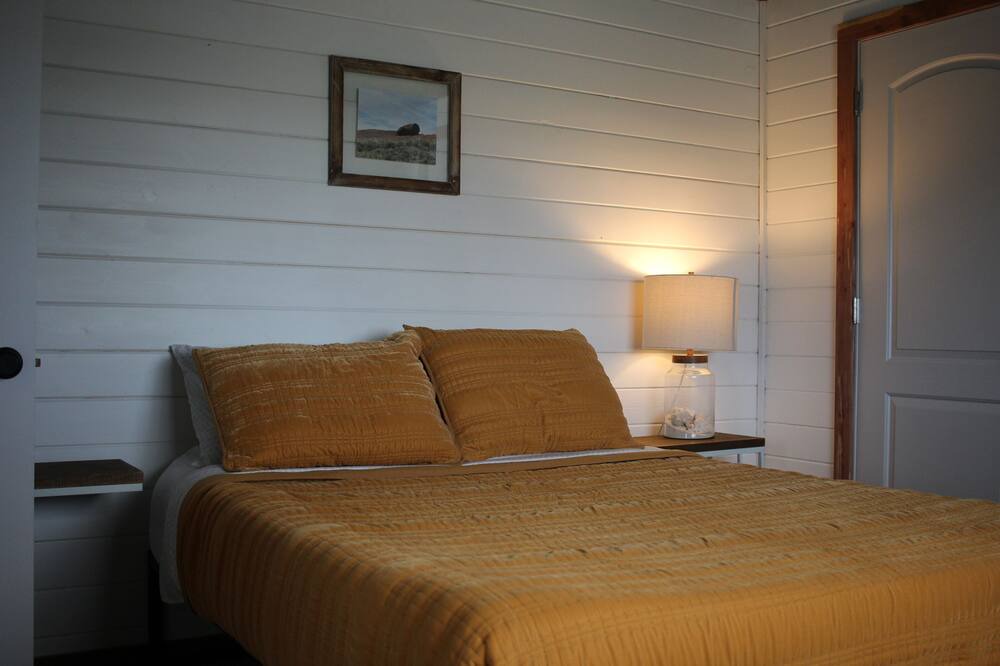 Photo of Bedroom in Ozone