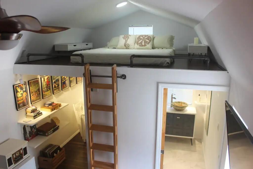 Photo of Others in Palm Valley