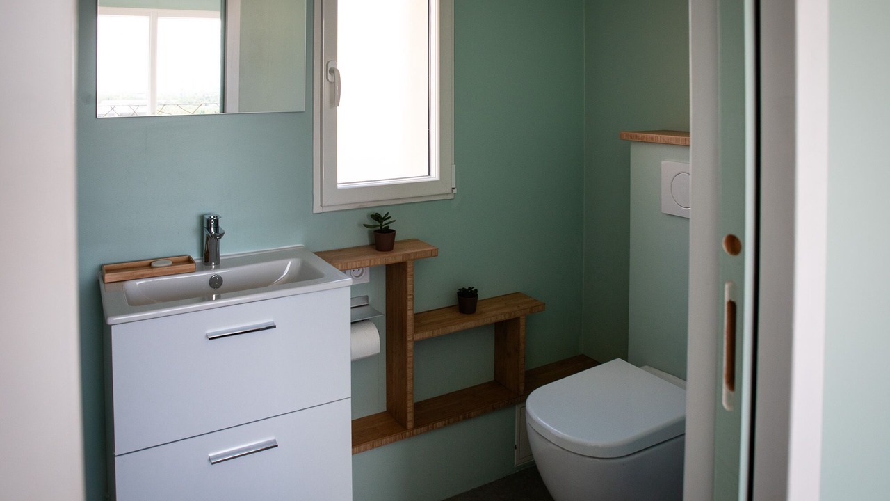 Photo of Bathroom in Epinay-sur-Seine