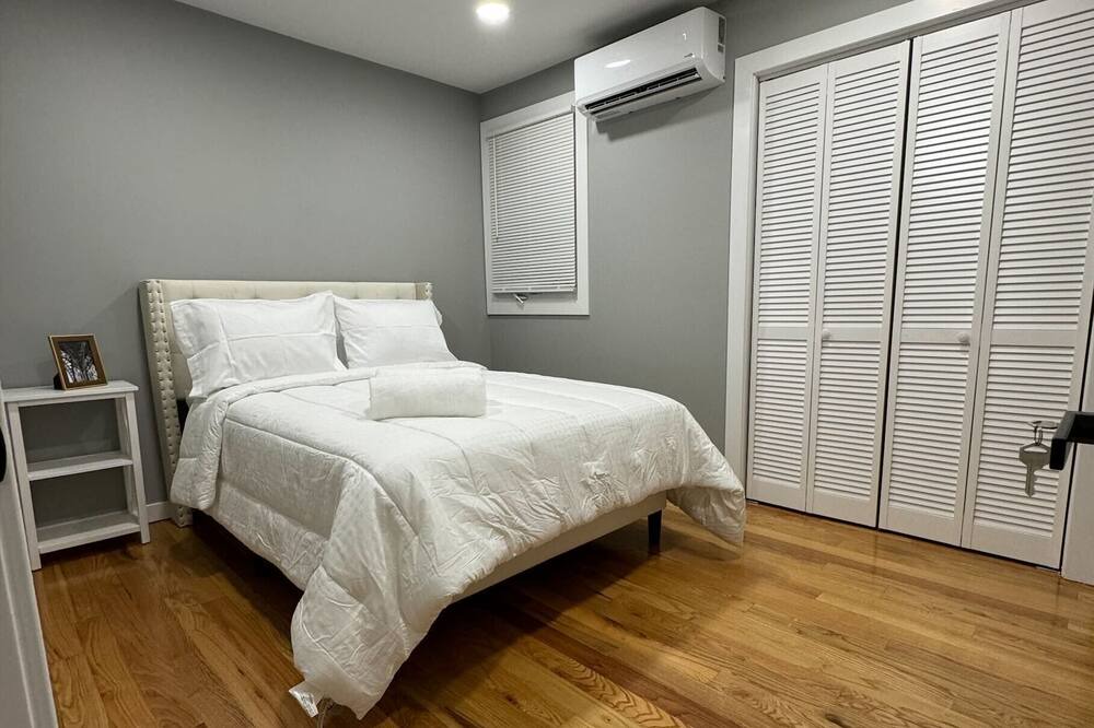 Photo of Others in New Rochelle