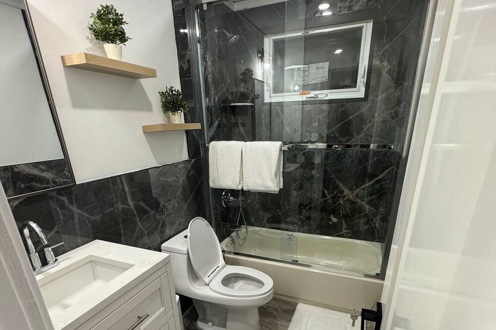 Photo of Bathroom in New Rochelle