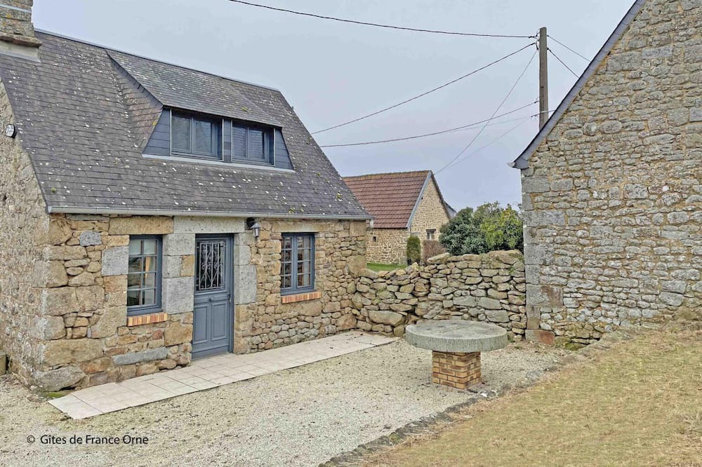 Photo of Outdoor in La Foret-Auvray