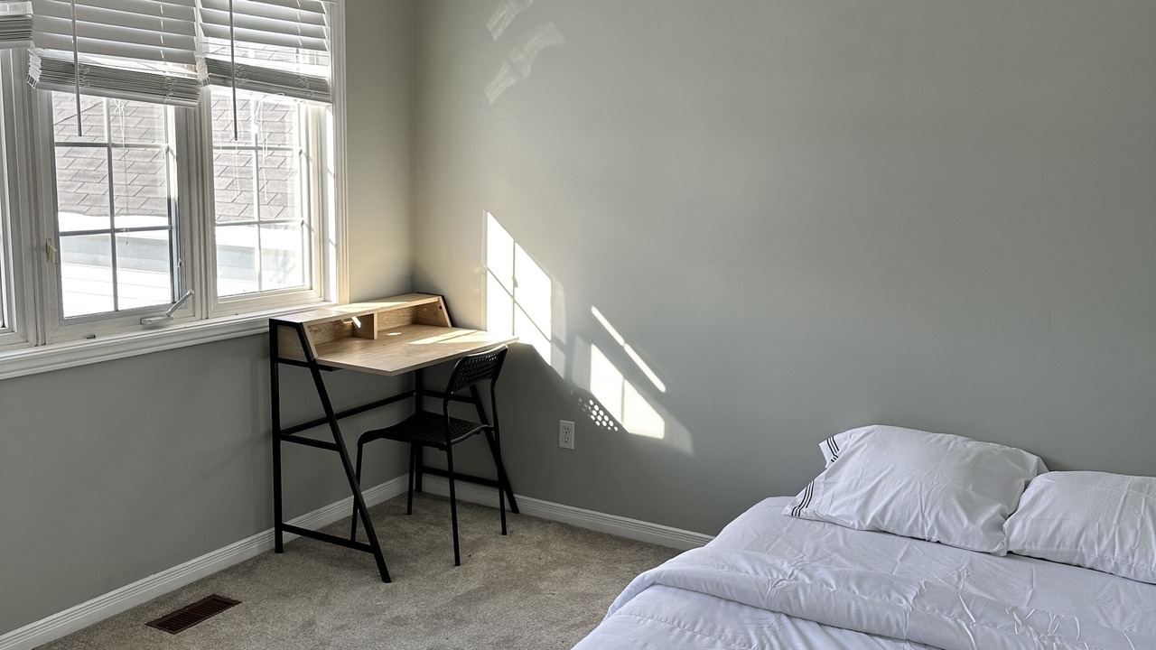 Photo of Bedroom in Oshawa
