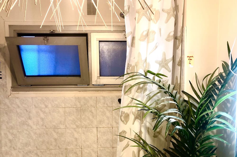 Photo of Bathroom in Passerelle
