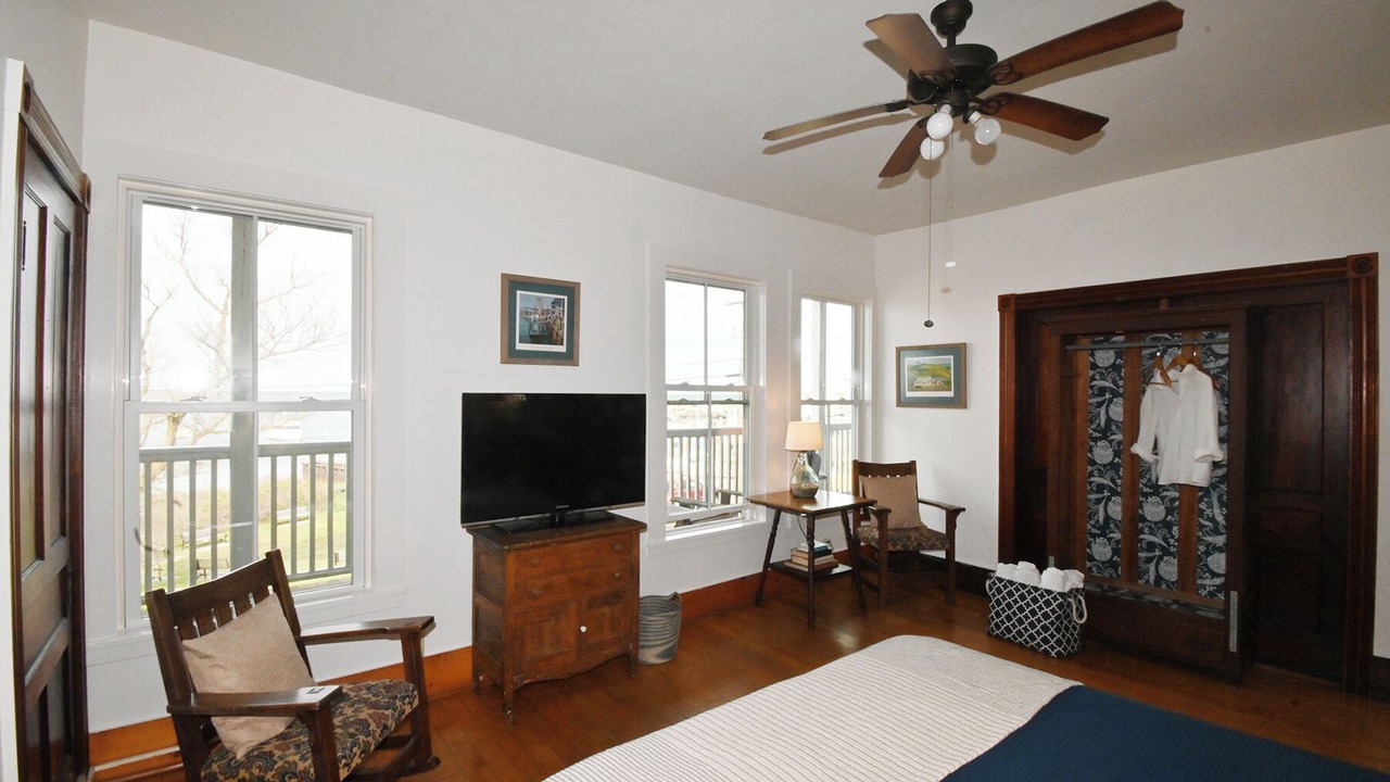 Photo of Others in Block Island