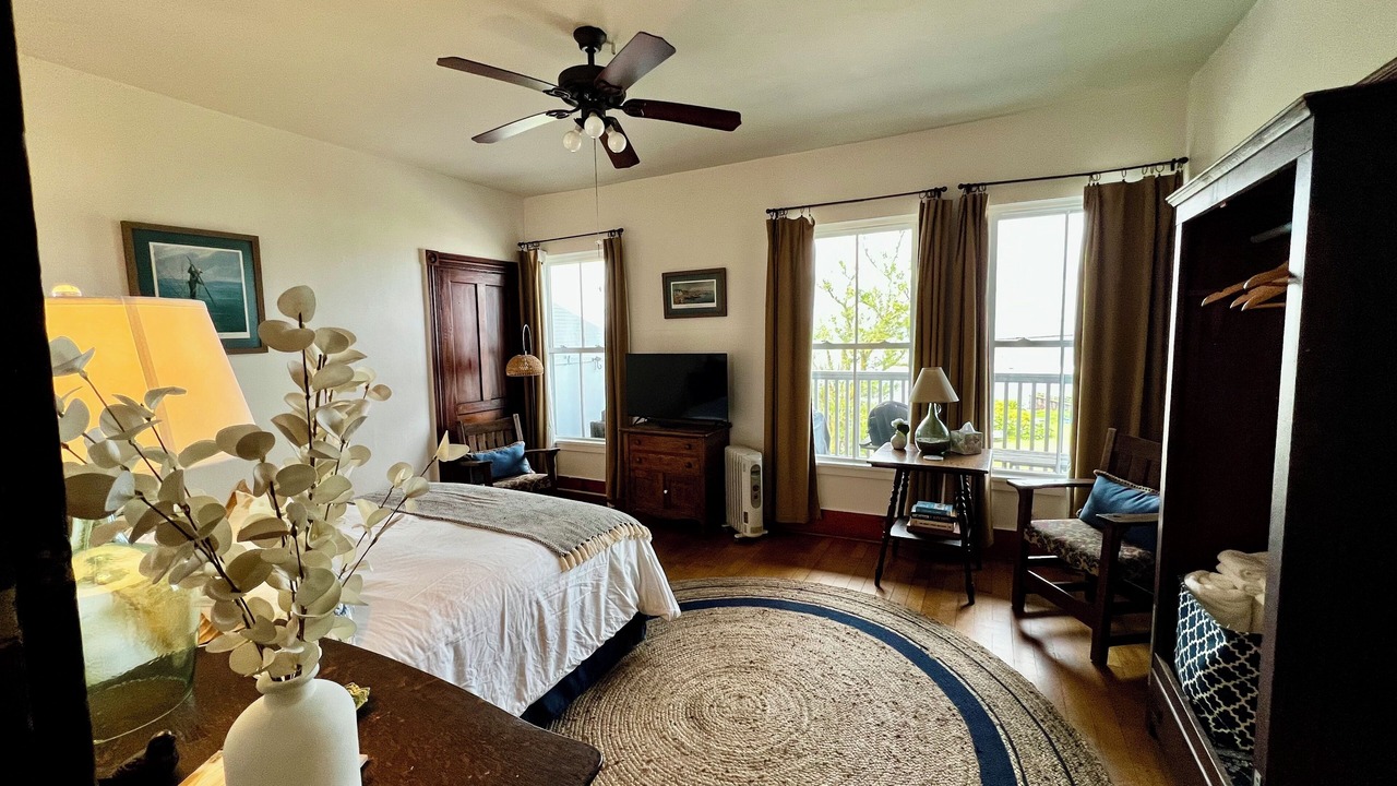 Photo of Others in Block Island