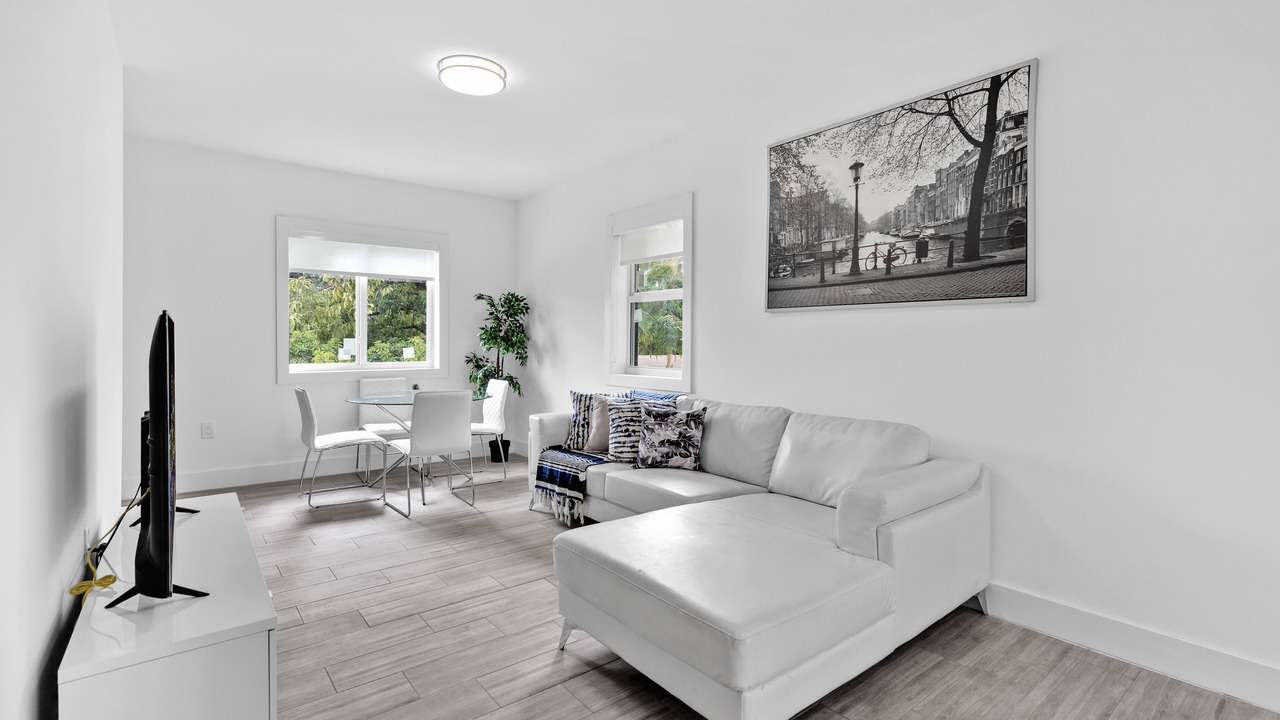 Photo of Livingroom in The Roads