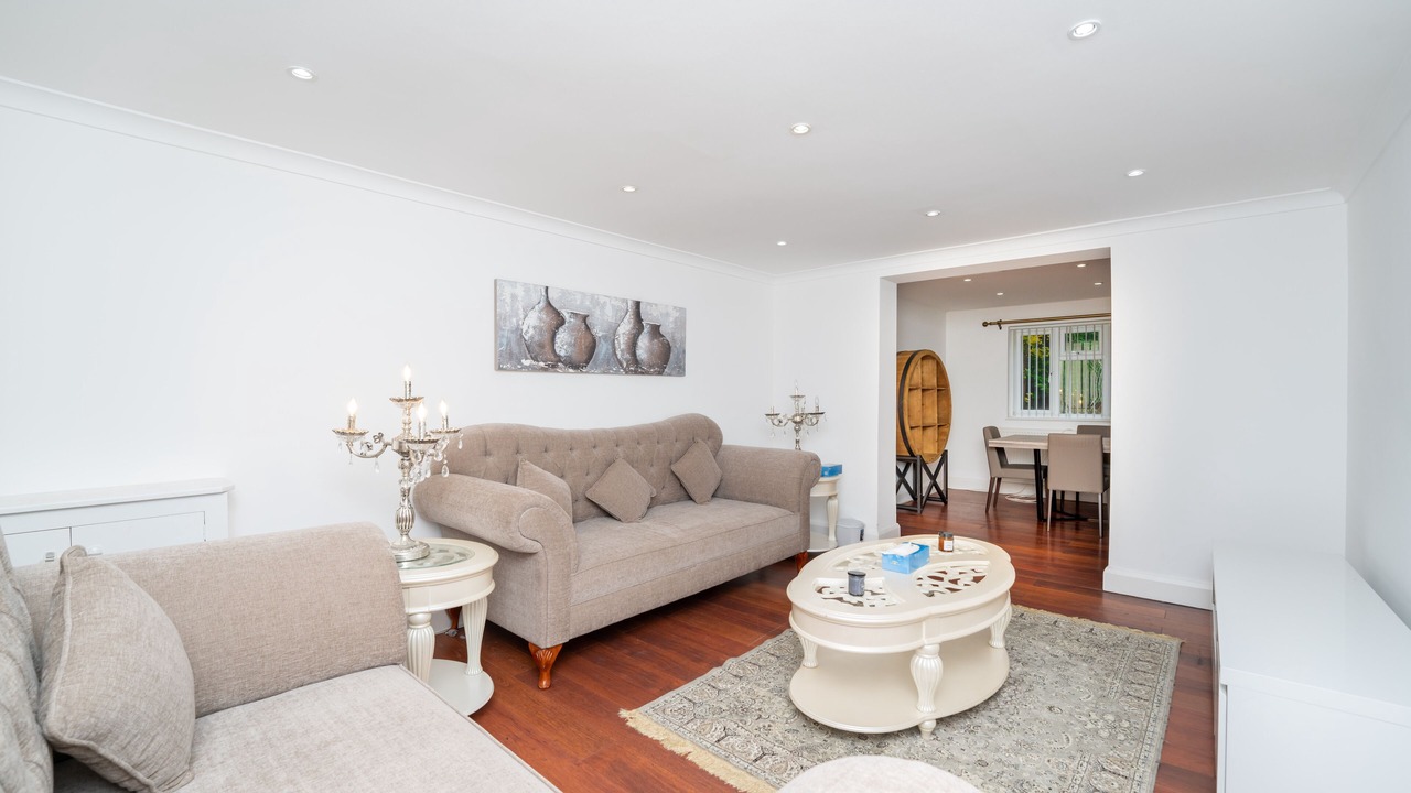 Photo of Livingroom in Chalfont St Peter