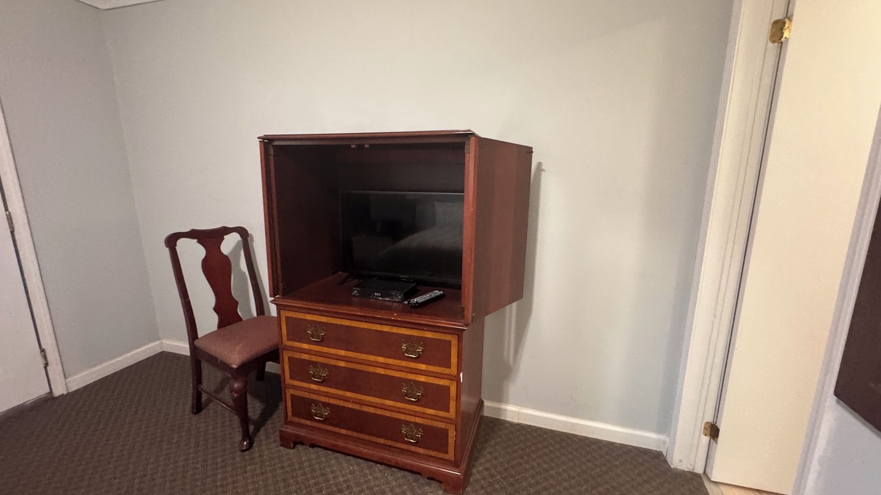 Photo of Bedroom in Alfred Station