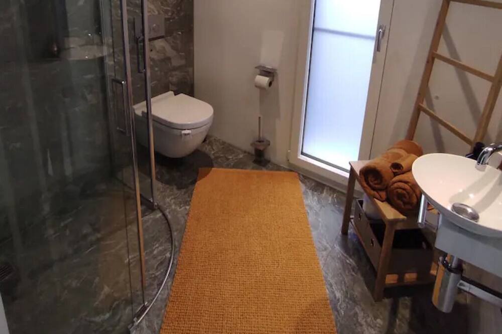 Photo of Bathroom in Hauteville